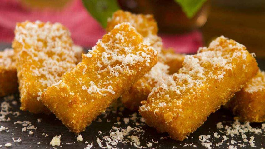 Fried polento chips