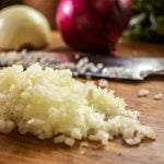 How to chop an onion