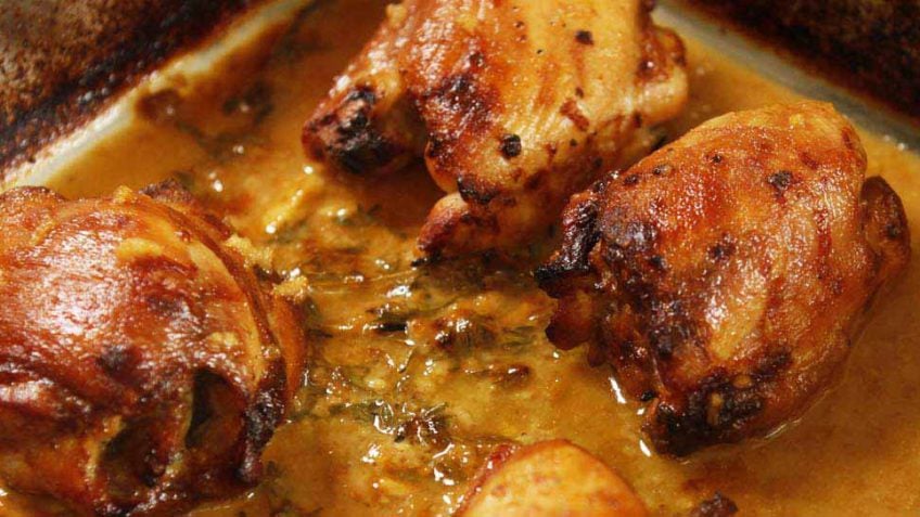 Chicken thighs with mustard sauce