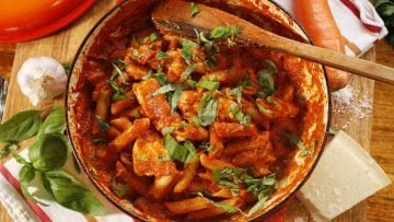 chicken with tomato and pasta recipe