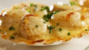 Scallop Gratin with Leek Confit