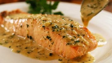 Perfect Pan Seared Salmon with lemon butter Cream Sauce