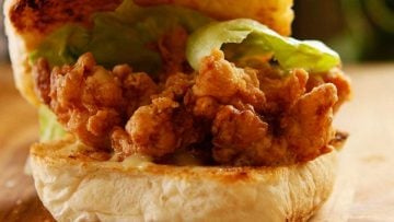 Crispy fried chicken burger