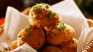 Cheese puffs - Gougeres