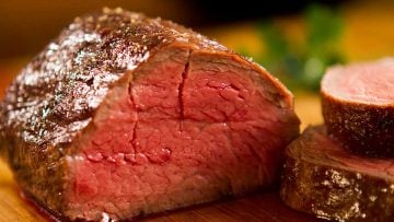 How to slow cook meat in an oven