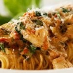 Pasta Pesto with chicken, mushrooms and sundried tomatoes