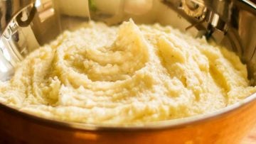 Super fluffy mashed potatoes