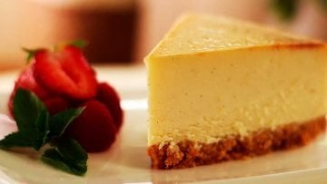 LEMON MASCARPONE CHEESECAKE