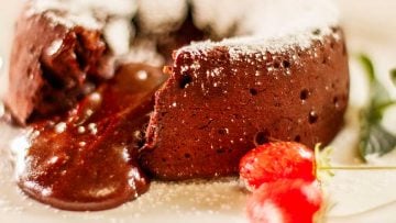 Chocolate lava cake
