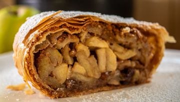 Simple Apple Strudel