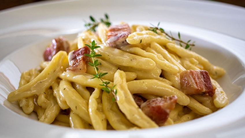Capunti in cream pecorino cheese and pancetta sauce