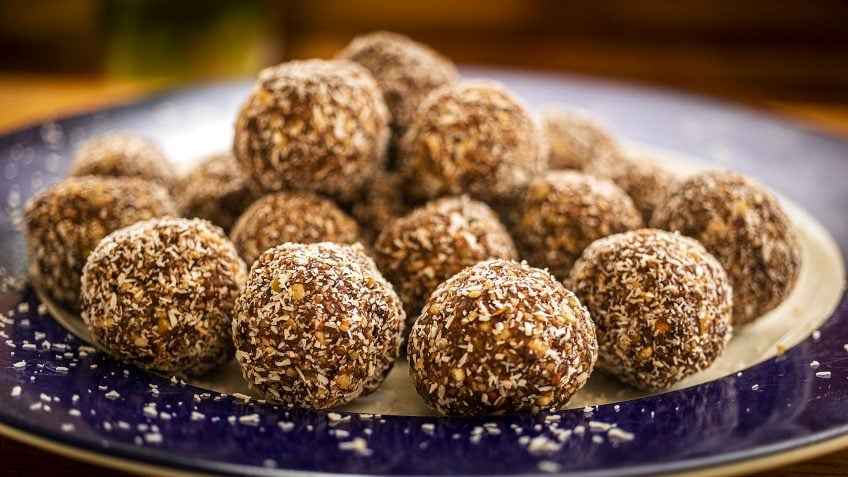 Healthy Cocoa Balls