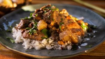 Chicken massaman curry