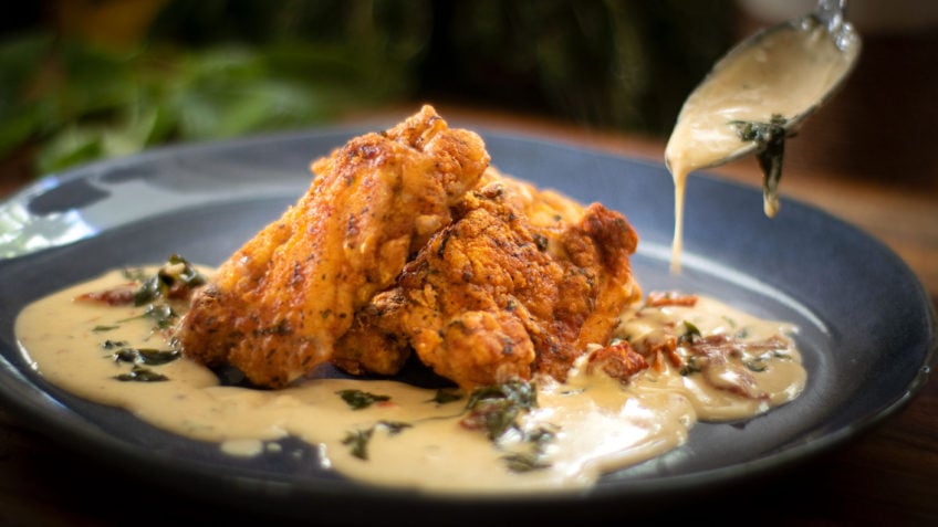 Why didn’t I make this Crispy Creamy Fried chicken before