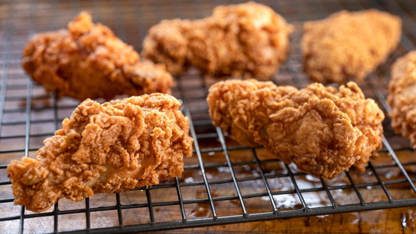 The Ultimate Spicy Wing Taste Test - KFC vs Recipe30 vs MY Version