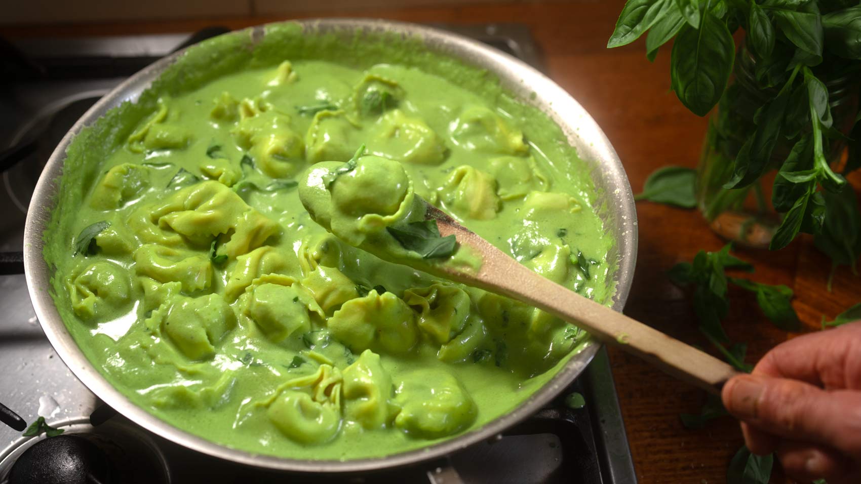 How to Make Broccoli Sauce Tortellini