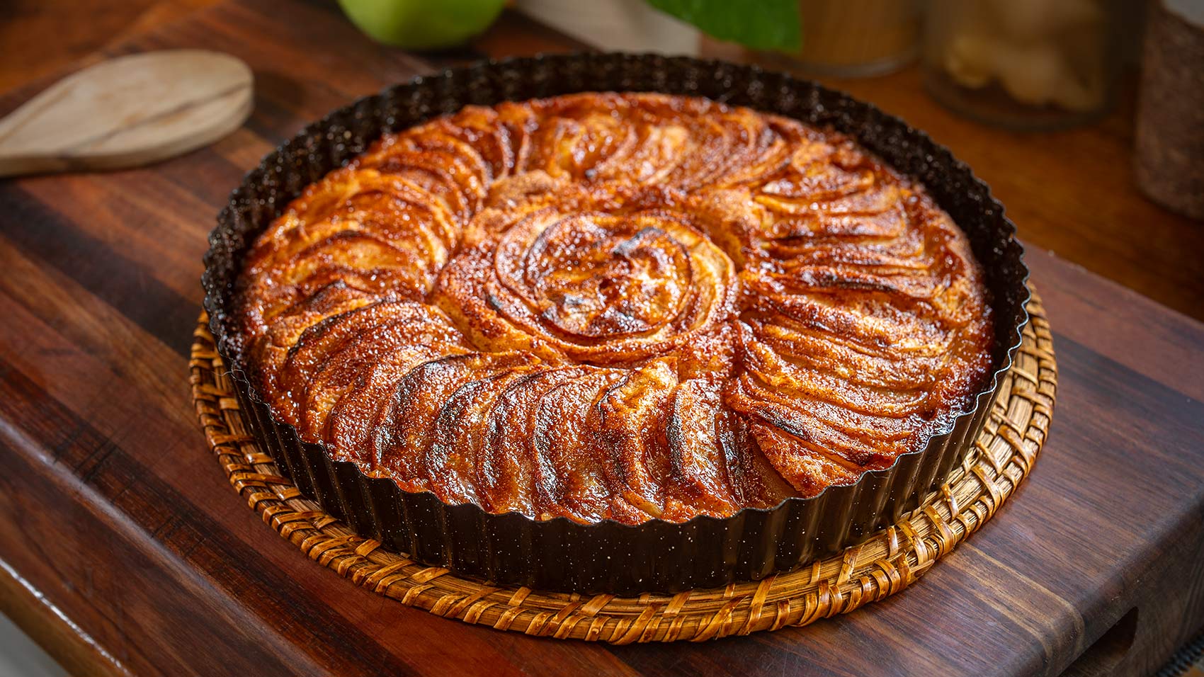 Apple Cinnamon Butter Cake