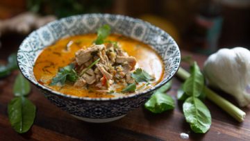 Thai Coconut Chicken Soup