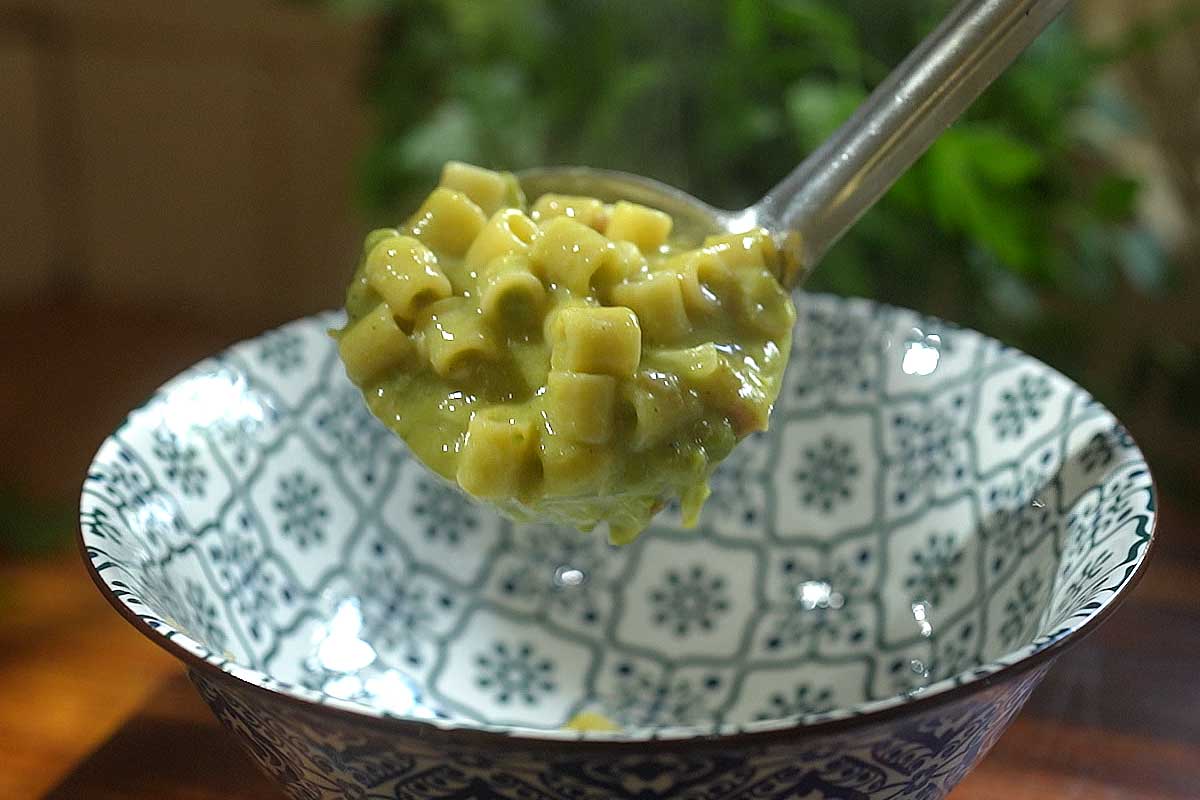 Italian One-Pan Pasta with Peas